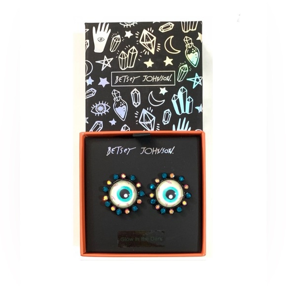 NWT ⚜️🧿⚜️ Betsey Johnson CREEP IT REAL Glow In The Dark Eyeball Stones Earrings - Picture 3 of 7